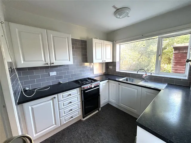 St. Christines Avenue, Farington, PR25, photo 2