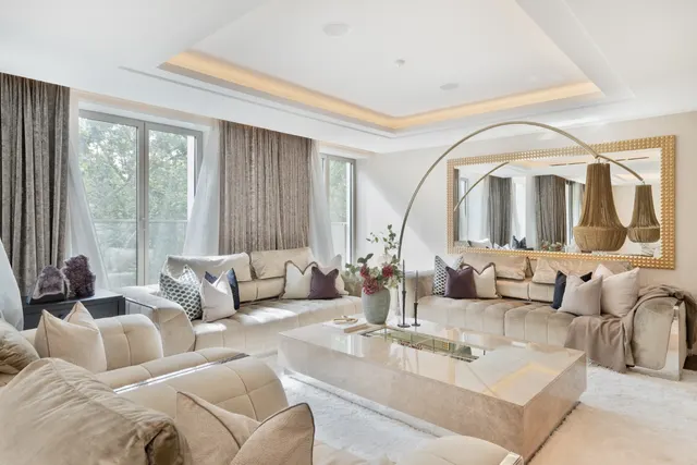 Ebury Square, Belgravia, London, photo 1