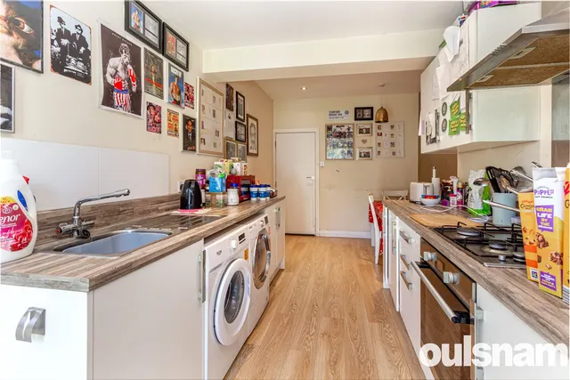 Photo 3 — Farren Road, Northfield, Birmingham, B31 5HL