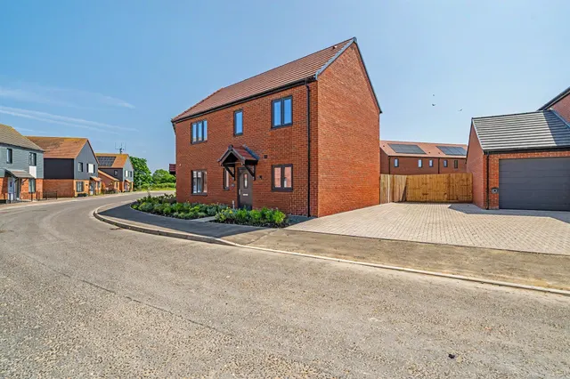 Eastwood, Bradwell, NR31, photo 1