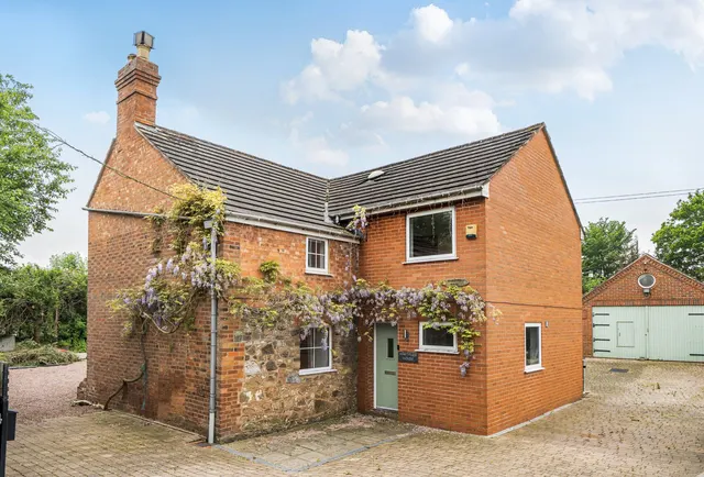 Photo 2 — Birdwood, Gloucester, GL19 3EF