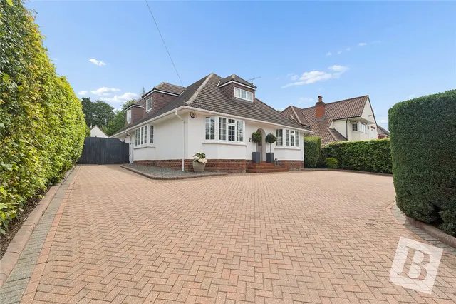 Hillside Walk, Brentwood, CM14, photo 2