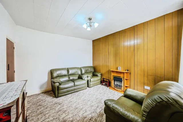Mount Pleasant Road, Ebbw Vale, NP23, photo 3