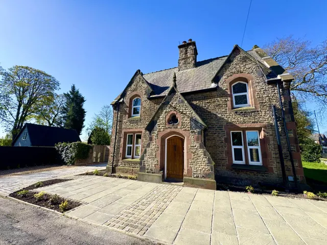 Hard Lane, St Helens, photo 1