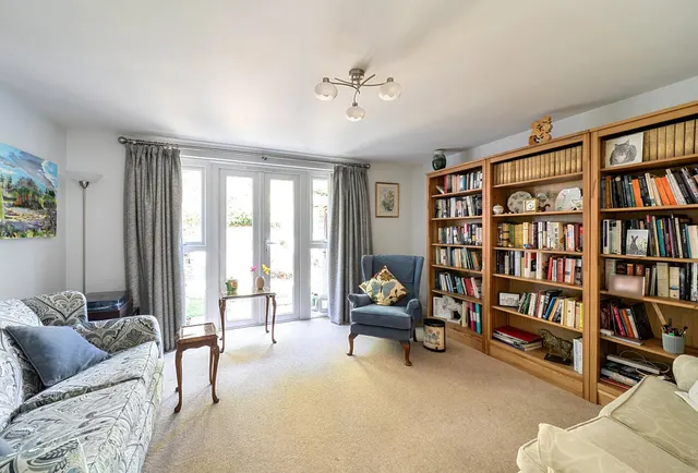 Photo 3 — Graces Field, Stroud, GL5 4EN