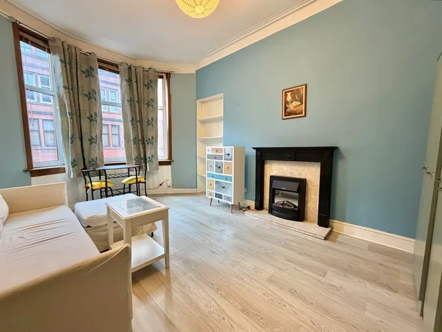 Kildonan Drive, Thornwood, G11, photo 2