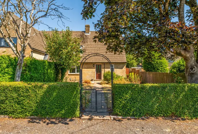Photo 2 — Stroud Road, Gloucestershire, Bisley, GL6 7BH
