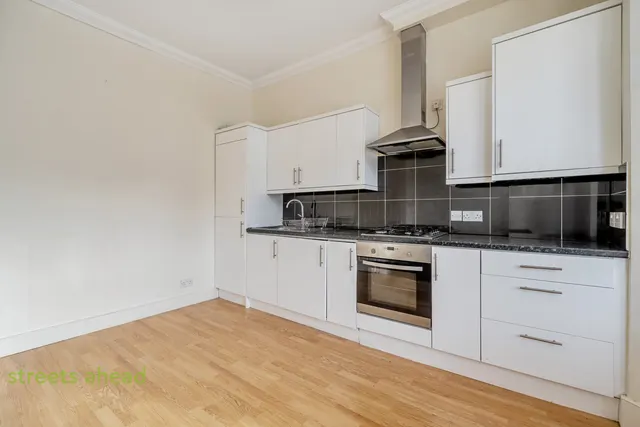 Gipsy Road, London, SE27, photo 3