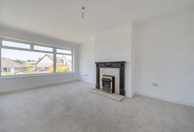 Photo 2 — St. Anthonys Drive, Gloucestershire, Wick, BS30 5PW