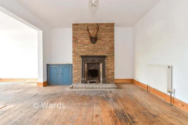 St. Richard's Road, Deal, CT14, photo 3