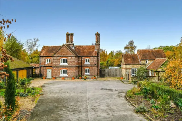 Braeburn Way, Coxheath, Maidstone, Kent, ME17 4FU, photo 1