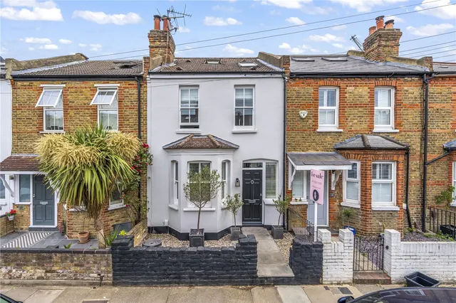 Mereway Road, Twickenham, TW2 6RF, photo 1