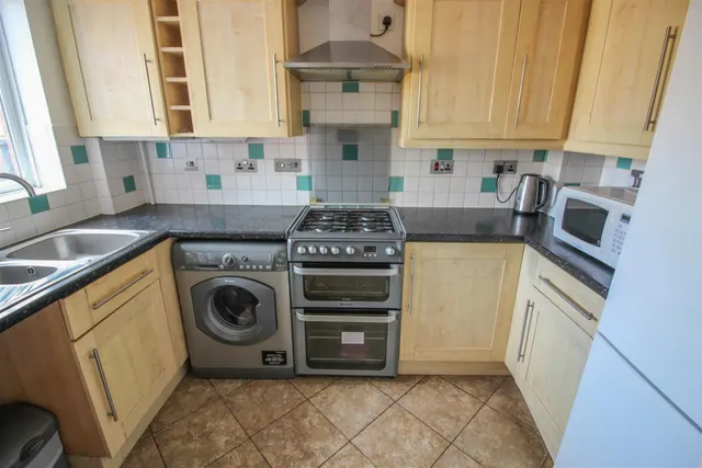 Tickenhall Drive, Church Langley, CM17, photo 2