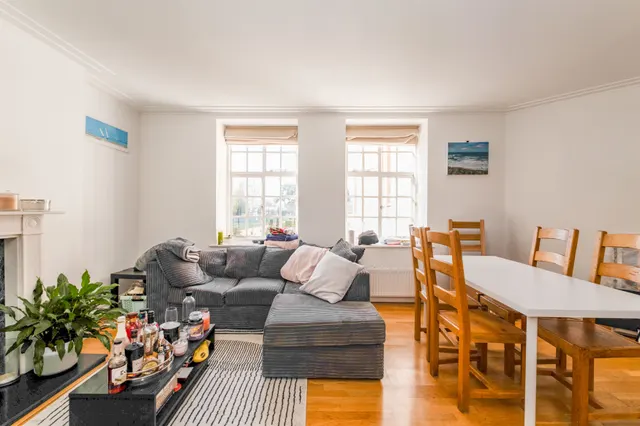 Photo 3 — Richmond Hill Court, RICHMOND, TW10