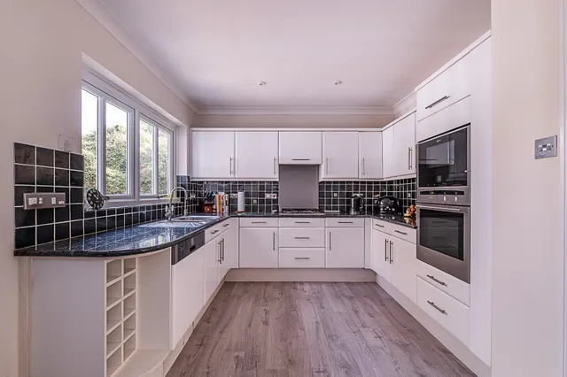 Photo 2 — Paget Place, Kingston Upon Thames, KT2