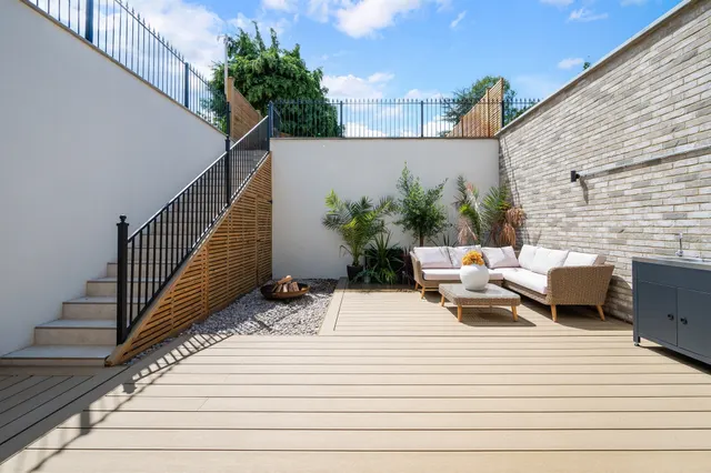 Creswick Residences, London, photo 1