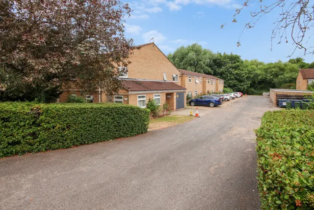 Regatta Court, Oyster Row, photo 1