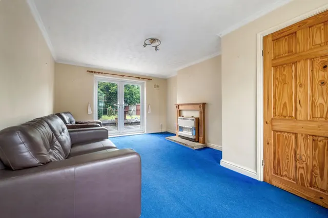 Willow Crescent, Oakham, LE15, photo 3