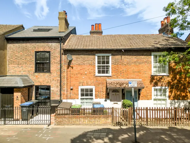 High Street, Berkhamsted, HP4, photo 1