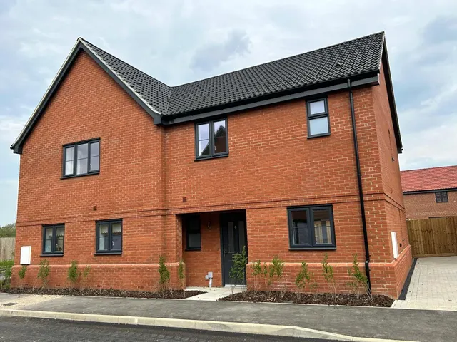 Norwich Road, Attleborough, Norfolk, NR17, photo 1