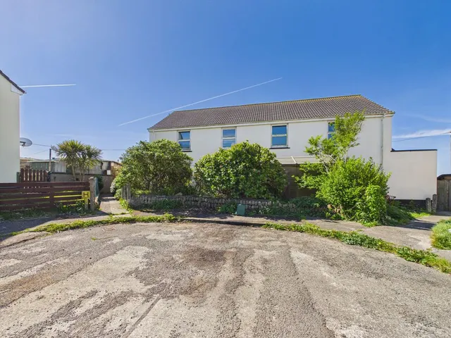 Moorland Close, Pendeen, TR19, photo 1