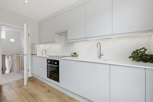 Herrick Road, London, N5, photo 2