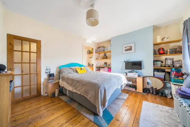 Llandaff Row, Penpentre, LD3, photo 2