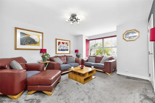 Ash Grove, Blackburn, AB21, photo 2