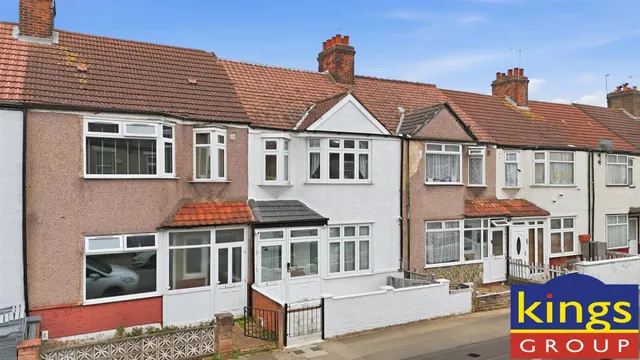 Croyland Road, Edmonton, N9, photo 1