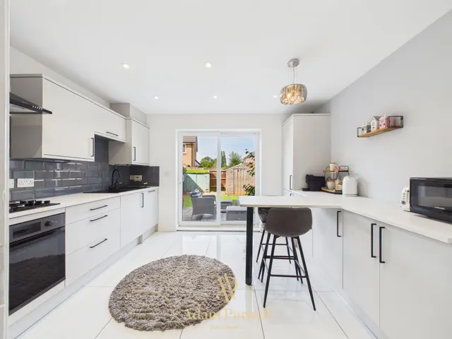 Richmond Gate, Hinckley, LE10, photo 2