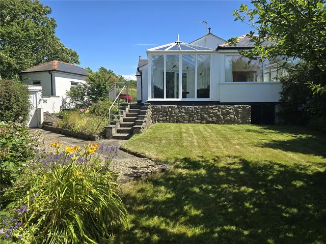 Aberdesach, Caernarfon, LL54, photo 1