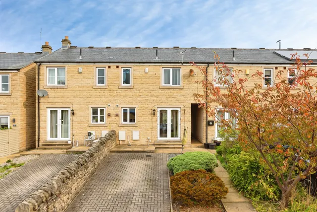 Town Gate Close, Guiseley, LS20, photo 1