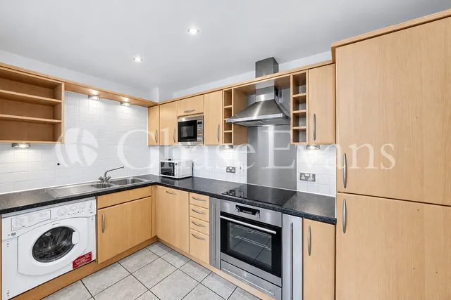 Newport Avenue, Poplar, E14, photo 2