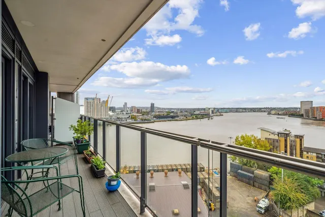 Yabsley Street, London, E14, photo 1