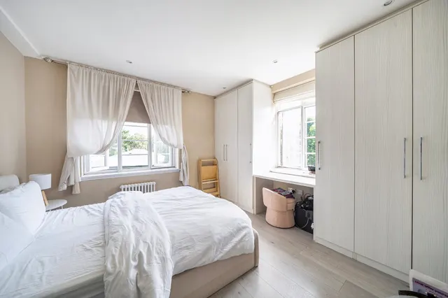 Photo 3 — Greville Place, London, NW6