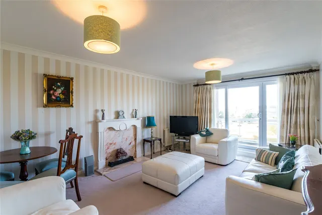 North Promenade, Lytham St. Annes, FY8, photo 3