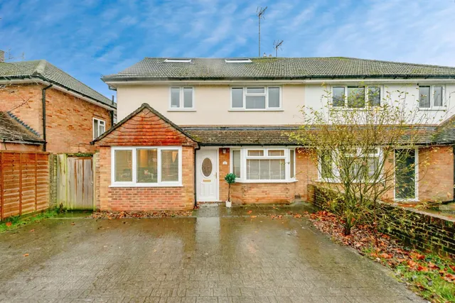 Hunters Chase, South Godstone, Godstone, photo 1