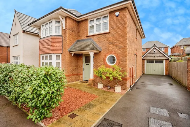 Lave Way, Caldicot, NP26, photo 1