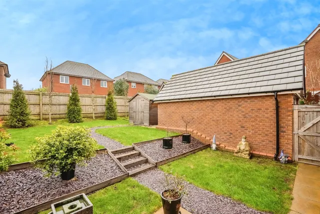Lave Way, Caldicot, NP26, photo 2