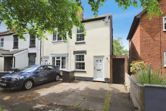 Neville Avenue, Kidderminster, photo 1