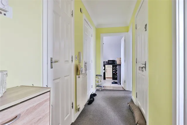 Albert Road, Poole, BH12, photo 3