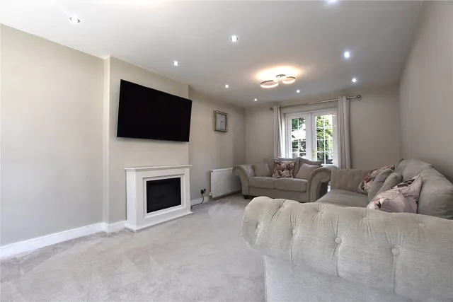 Abbeydale Way, Kirkstall, LS5, photo 3