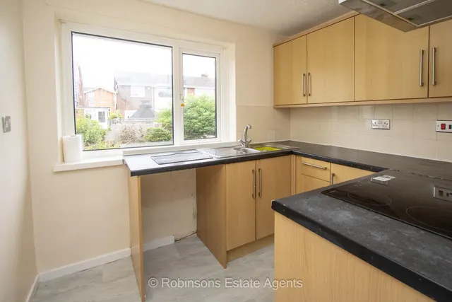 Middleham Road, Newton Hall, DH1, photo 3
