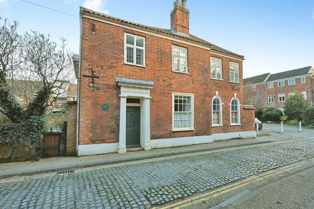 Calvert Street, Norwich, NR3, photo 1