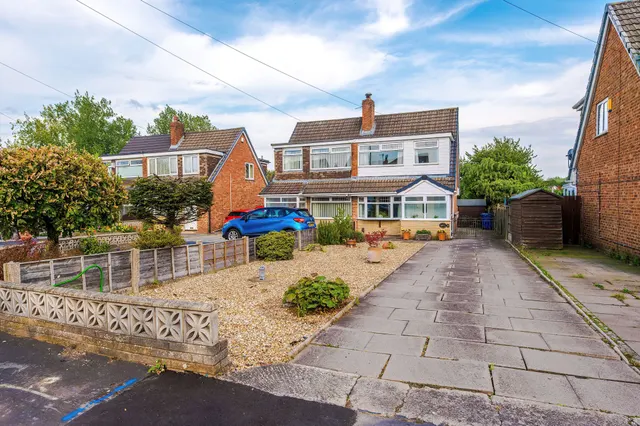 Hereford Close, Ashton-In-Makerfield, WN4, photo 1