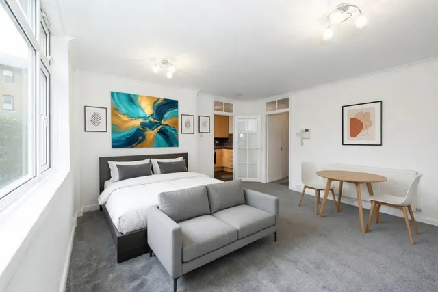 Daynor House, Kilburn, NW6, photo 1