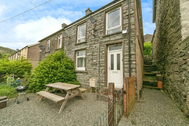 Bryn Tegai, Blaenau Ffestiniog, LL41, photo 1
