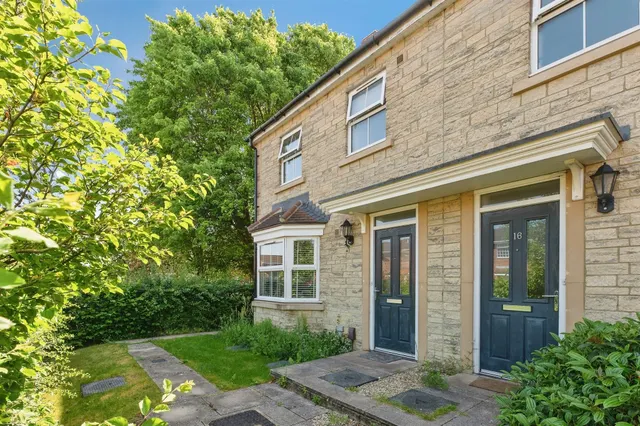 Dilton Close, Trowbridge, photo 1