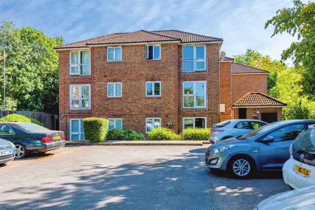 Millbrook Road East, Southampton, SO15, photo 1