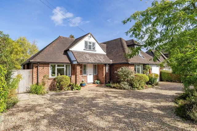 Heathway, East Horsley, KT24, photo 2